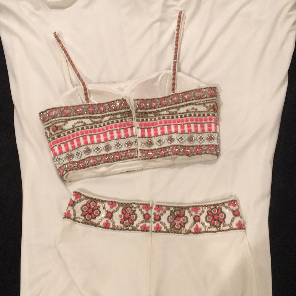 SHERRI HILL Beaded 2Piece Dress,Rounded Skirt Slit - Picture 11 of 16